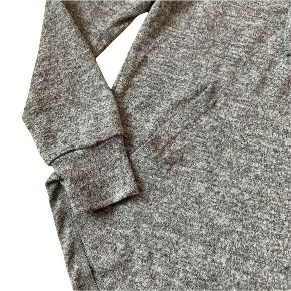 Gray Urban Heritage Sweater Size Small - Picture 3 of 7